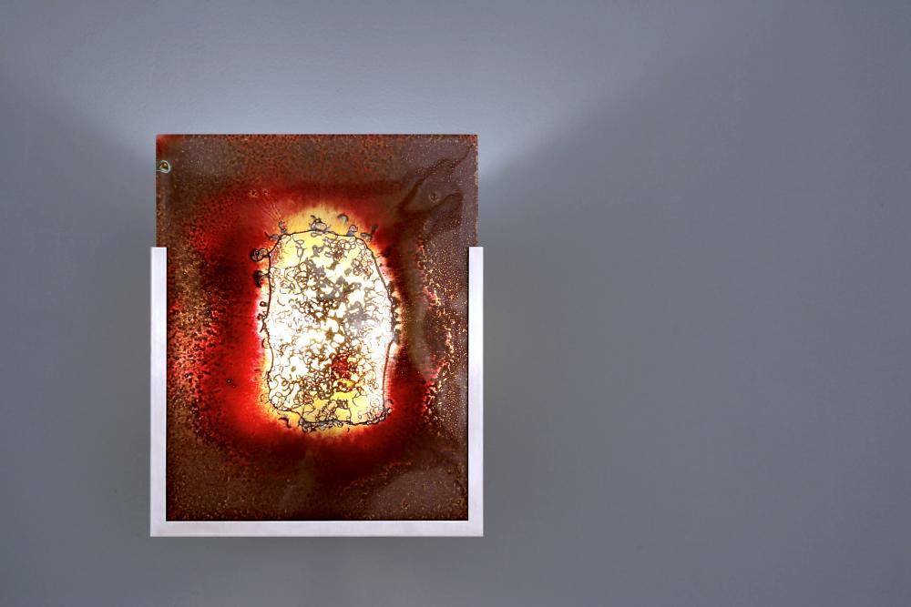 F/N 1 - Stainless Steel - Incandescent - Fuzzy